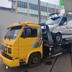 Caminhão guincho de Auto socorro estradeiro  em Franca - SP