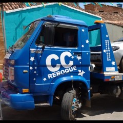 Caminhão guincho de C.C Reboque em Recife - PE