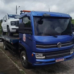 Caminhão guincho de Leal reboques  em Abreu e Lima - PE