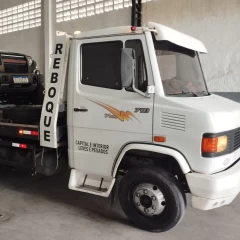Caminhão guincho de MARCUS REBOQUE  em Fortaleza - CE